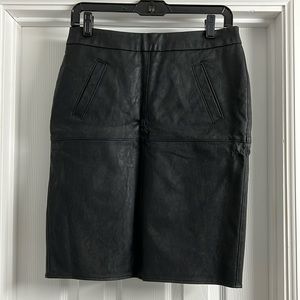 Faux leather Cabi skirt